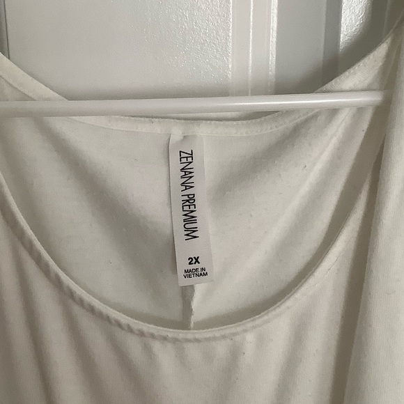 2X Zenana Ruffle Tank - Picture 4 of 5